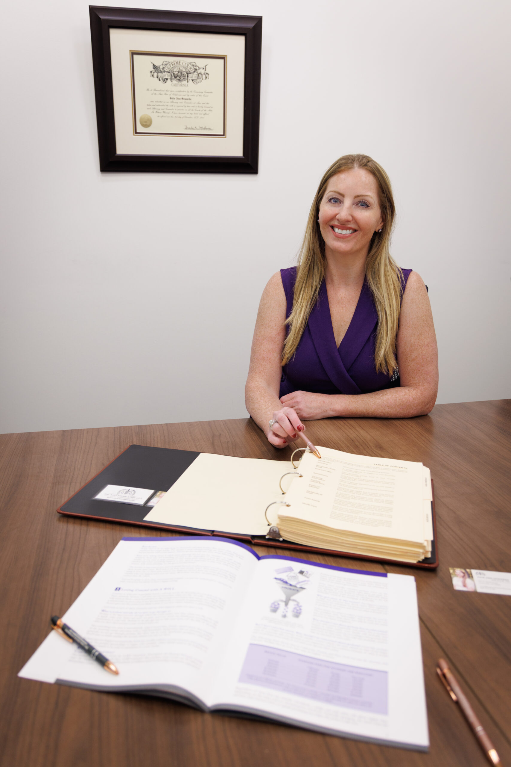 Julie - About Us - 2nd Pic in profile About-Legal-adviser